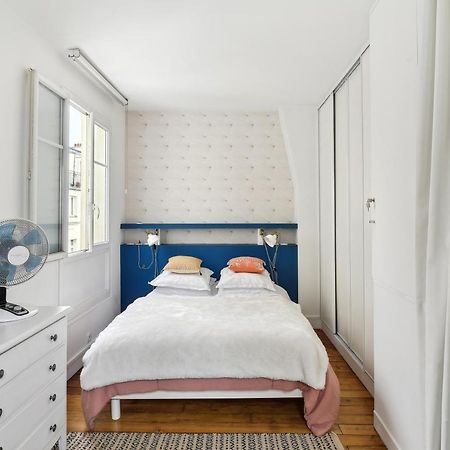 Charming Duplex In Privatestreet, Citycenter Parijs Buitenkant foto