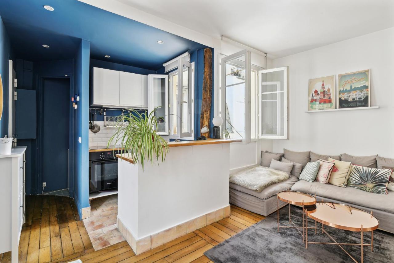Charming Duplex In Privatestreet, Citycenter Parijs Buitenkant foto