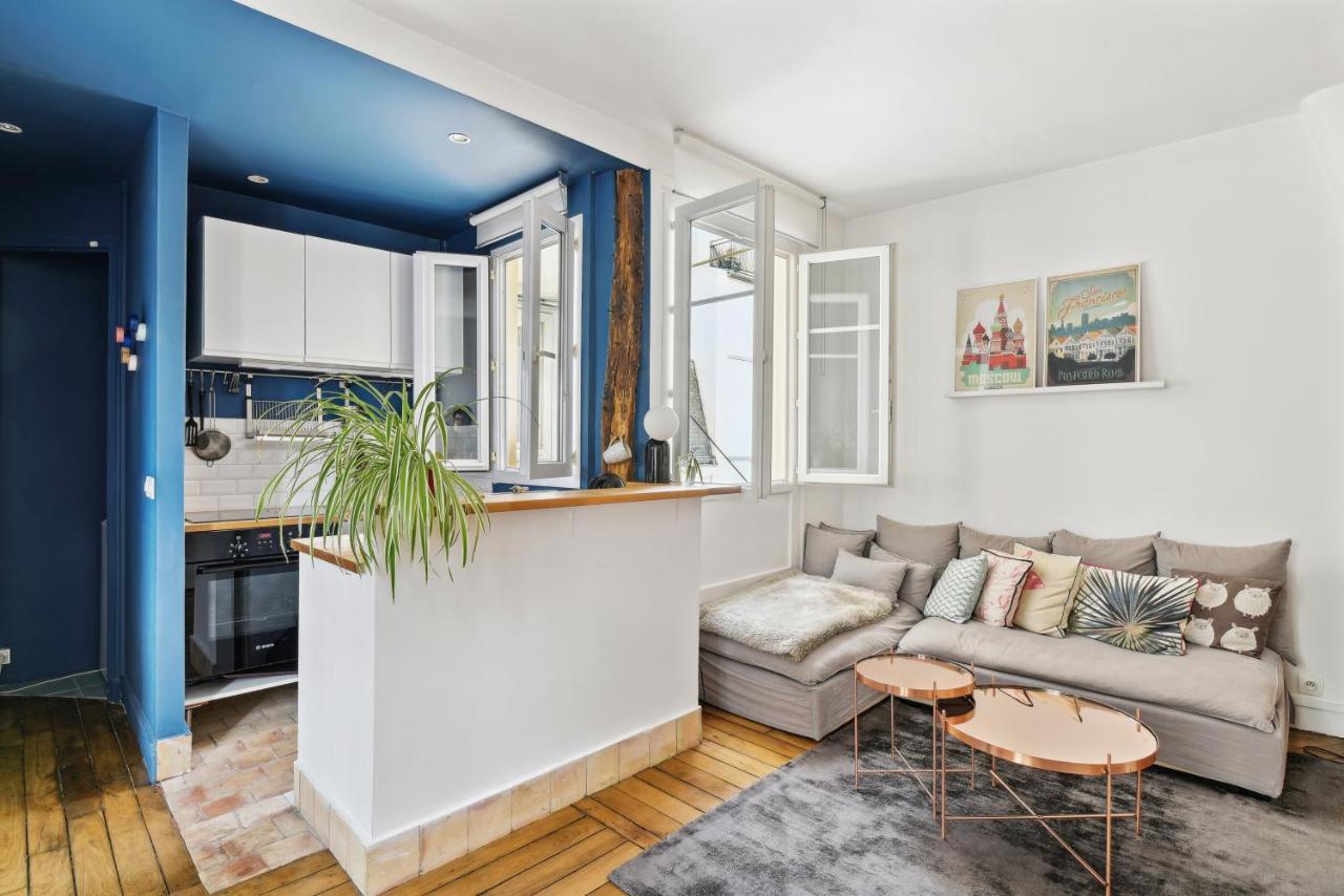 Charming Duplex In Privatestreet, Citycenter Parijs Buitenkant foto